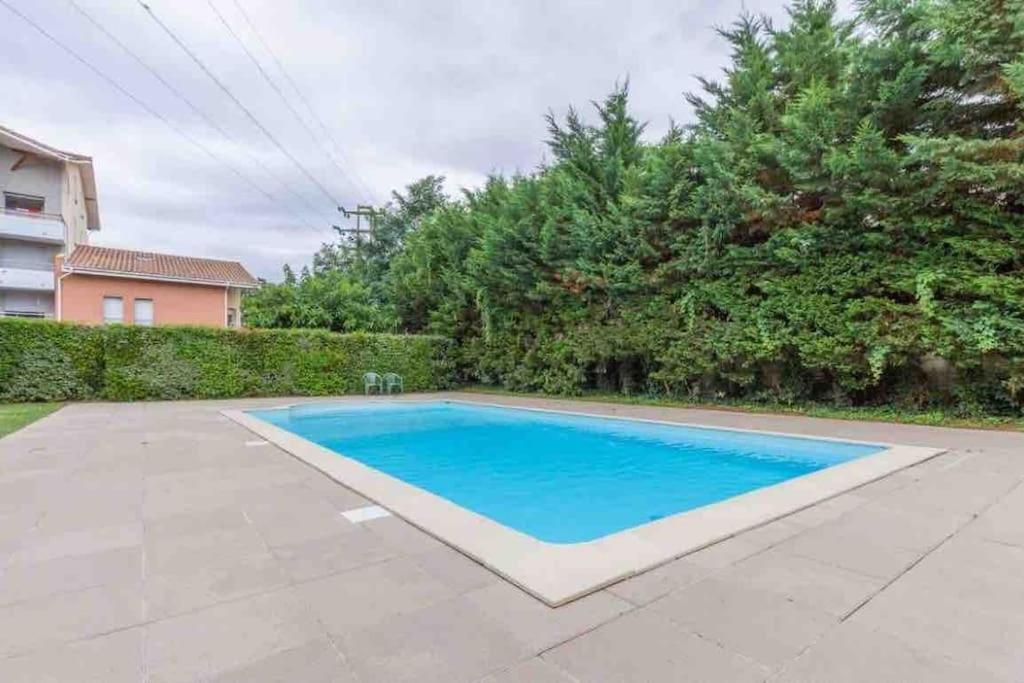 Apartment *t2*vue Garonne*piscine*garage* Toulouse