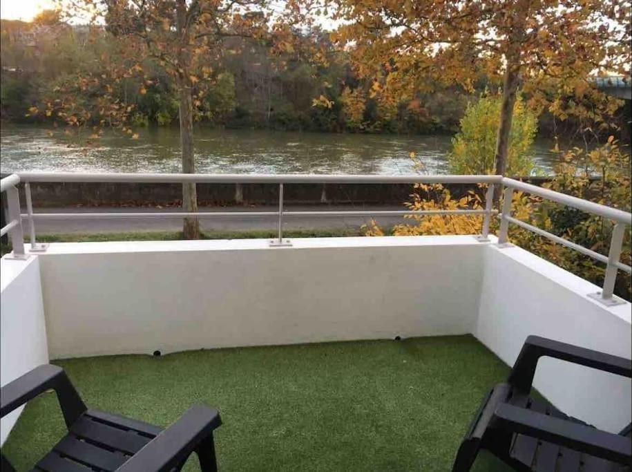 *t2*vue Garonne*piscine*garage* Apartment Toulouse